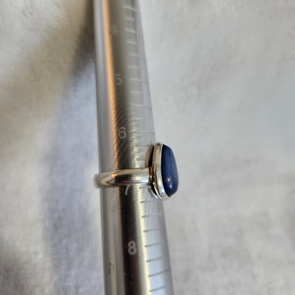 Sterling Silver and Blue Kyanite Ring Size 7 - Picture 4 of 6